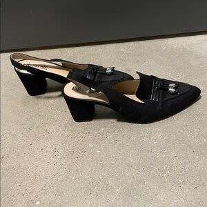 Life Stride Black Pointed Toe Slingback Block Heels
